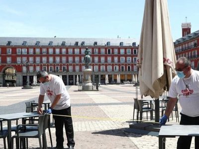 En España, pedirán DNI y número de teléfono para ingresar en bares y discotecas