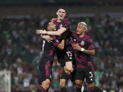 México derrotó 3-0 a Surinam en el primer partido de la Liga de Naciones