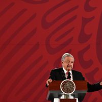 Internet y Banco del Bienestar, en seis meses: AMLO