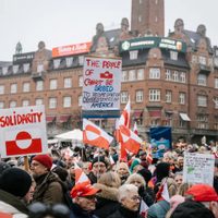 Marchan en Groenlandia para apoyar a la isla ártica ante las amenazas de Trump de apoderarse de ella