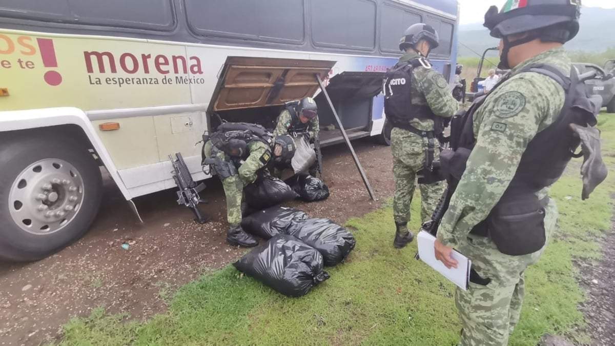 La fotografía original, difundida por la Presidencia