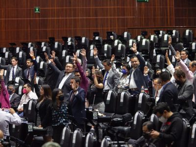 Reforma eléctrica avanza en comisiones de San Lázaro; pasa al pleno