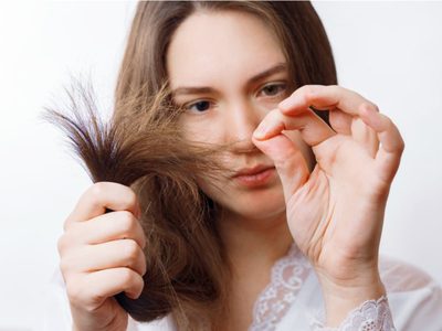 Adiós a las puntas abiertas: el remedio casero que reparar tu cabello sin tener que cortarlo