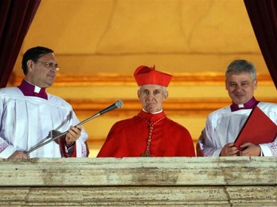 Cómo y cuándo surgió la frase "habemus papam"