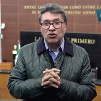 Monreal sugiere regular las redes sociales para "garantizar" libertad de expresión