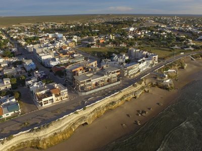 Brutal golpiza a un joven en un reconocido pub de Las Grutas