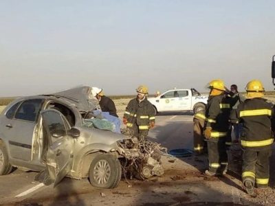 Brutal accidente de turistas que viajaban a Villa Pehuenia: hay dos fallecidos