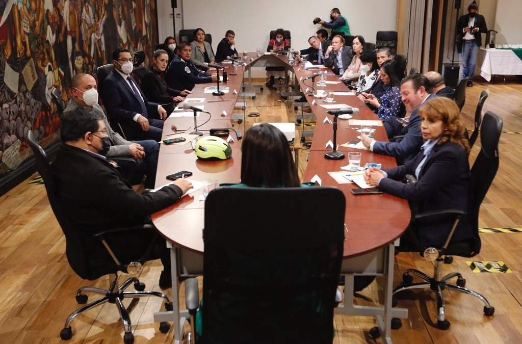 Primera reunión del Cabildo de la CDMX