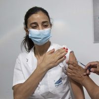 Aplicarán una sola dosis de la vacuna Sputnik V para poder inmunizar a más personas
