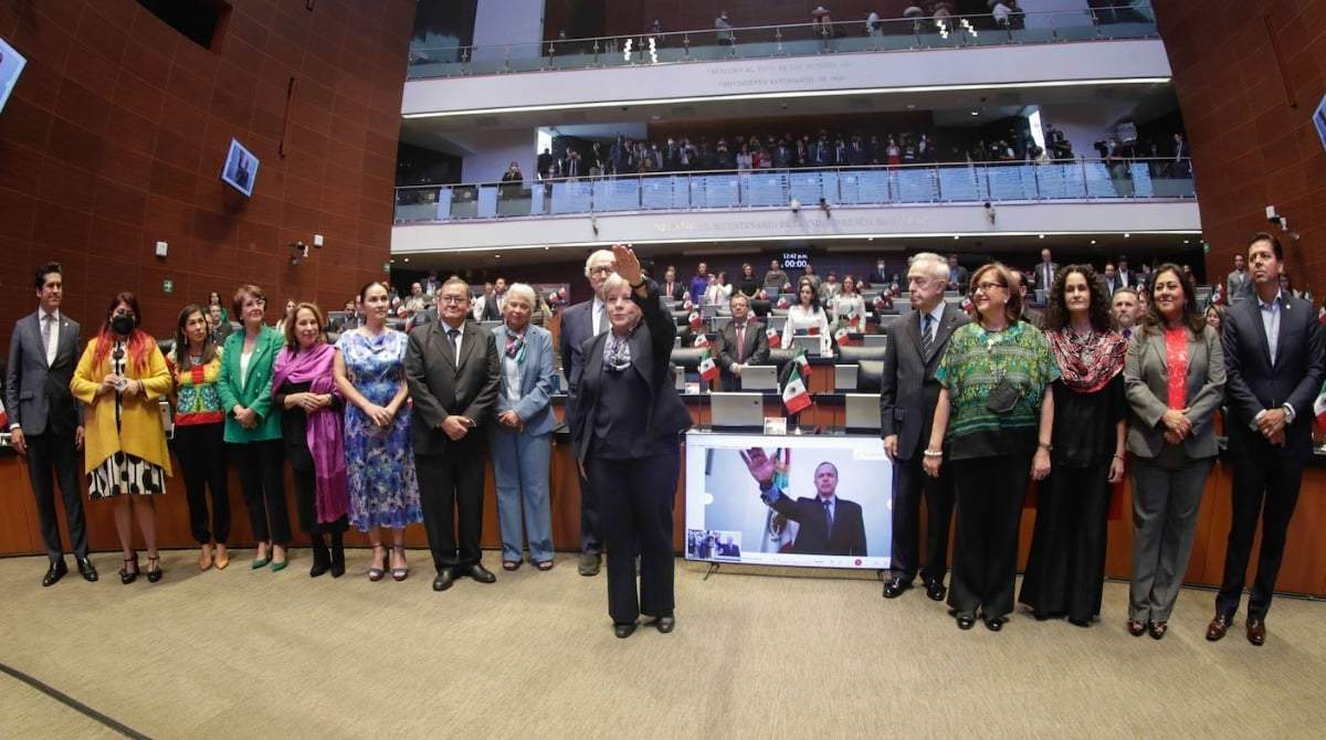 Toma de protesta de Bárcena