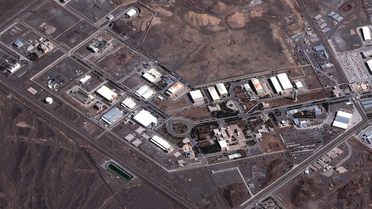 Imagen satelital muestra el complejo nuclear de Natanz en Irán el sábado 7 de marzo de 2026