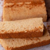 Bizcocho sin horno y sin huevos: la receta que vas a amar en los desayunos y es apta para celíacos