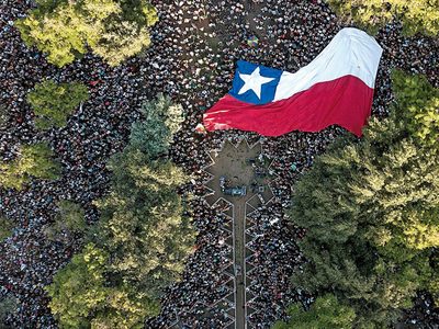 Con Boric, los jóvenes asaltaron el poder en Chile