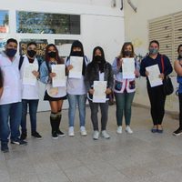 Egresadas del Profesorado del IFD 13 de Zapala recibieron los títulos después de un año