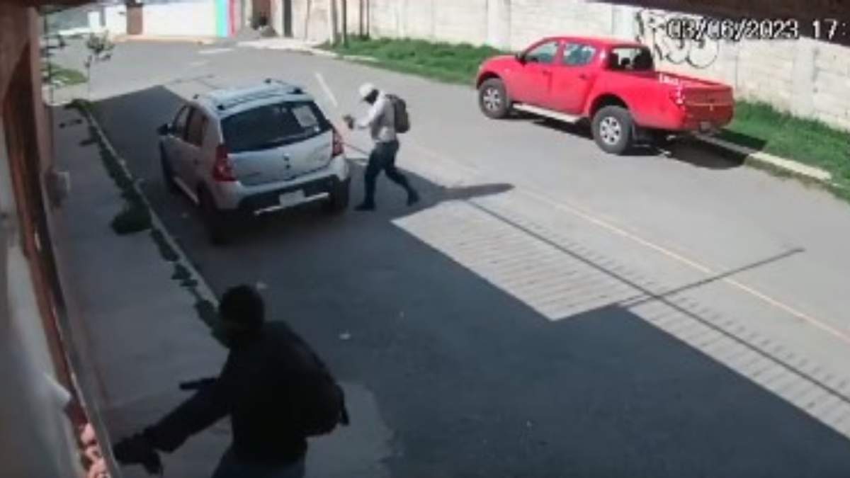 Dañan vehículo y domicilio de Morena en Edomex