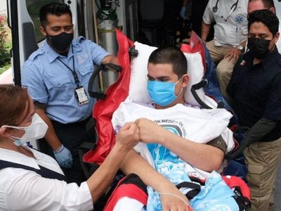 "El Razor", lesionado en la batalla campal del estadio Corregidora, fue dado de alta