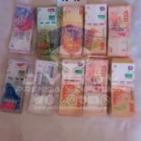 Allanamientos en Chos Malal: dos jóvenes fueron detenidos y secuestraron drogas y dinero