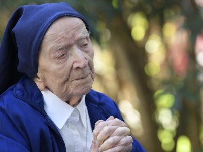 Falleció a los 118 años la "hermana André", la persona más vieja del mundo
