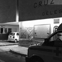 Edomex: Comando intenta rescatar a un hombre en la Cruz Roja de Tlalnepantla; muere un policía