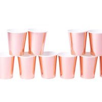 Si tenés vasos descartables, guardalos y creá esta hermosa idea para empaquetar los regalos del Día del Padre