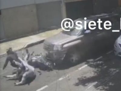 Conductor atropella dos veces a ladrones en la San José Insurgentes; le robaron 100 mil pesos