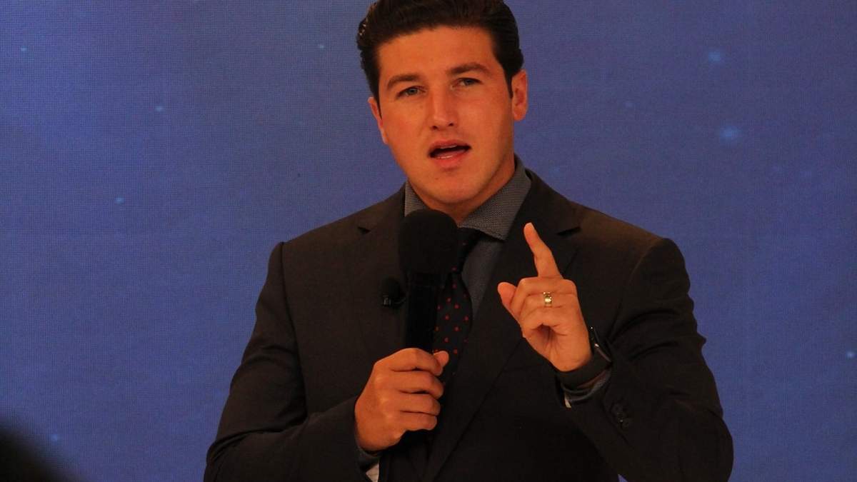 El candidato de MC al gobierno de NL, Samuel García