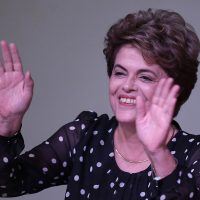 Senado de Brasil acelera juicio político contra Rousseff