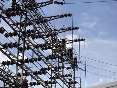 El Cenace declara el Estado Operativo de Alerta en la red eléctrica del país