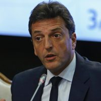 Sergio Massa: "Argentina vive dos pandemias, la heredada del Gobierno anterior y la del coronavirus"