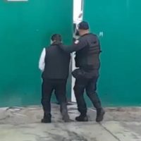 Detienen a alcalde de Zinacantepec; lo ligan a atentado contra regidor