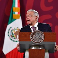 AMLO presume "logro" de Adán Augusto por avalar ampliación de Ejército en las calles