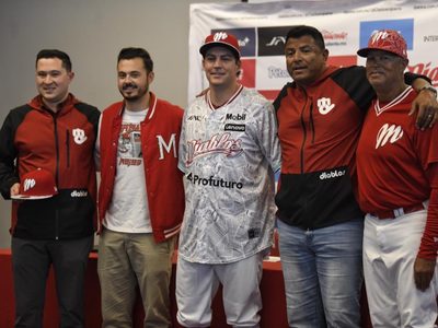 “Me siento listo para lanzar”: Trevor Bauer es presentado por los Diablos (Video)