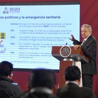 AMLO exhibe a partidos: Morena dona recursos, el PRI condiciona y el PAN se niega