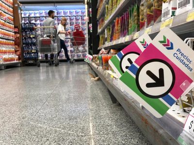 Cafiero y sus ministros controlaron los Precios Cuidados en las góndolas