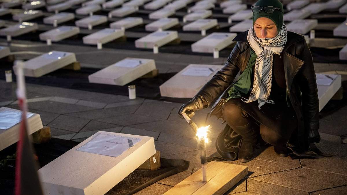 Acto "Los niños pagan el precio" en Copenhague.