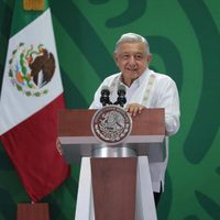 AMLO promete responder a EU y Canadá consultas sobre el T-MEC durante desfile del 16 de septiembre