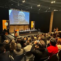 UNAM rinde homenaje a Gerardo Estrada, “tlatoani” de la cultura (Video)