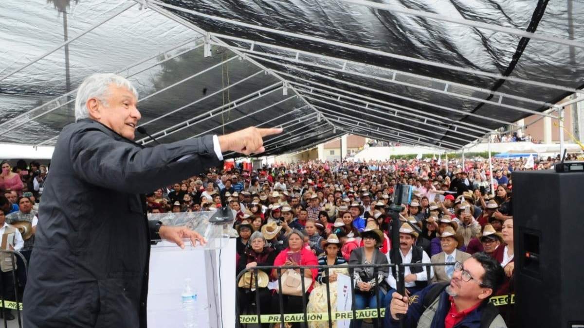 López Obrador en campaña
