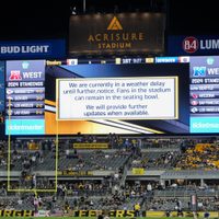 Tormenta eléctrica atrasa el inicio del partido entre Dallas y Pittsburgh