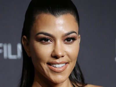 ¡POLÉMICA! Mirá lo que dijo Kourtney Kardashian sobre las estrías: “Son completamente…”