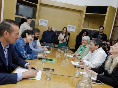 El gobierno y ATE iniciaron las paritarias 2026 en medio de tensiones por los acuerdos atados al IPC
