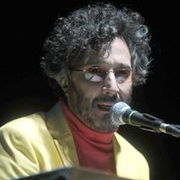Alivio de cuarentena: Fito Páez dará un concierto virtual desde su casa