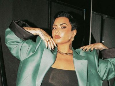 Me enorgullece hacerles saber que me identifico como no binario: Demi Lovato