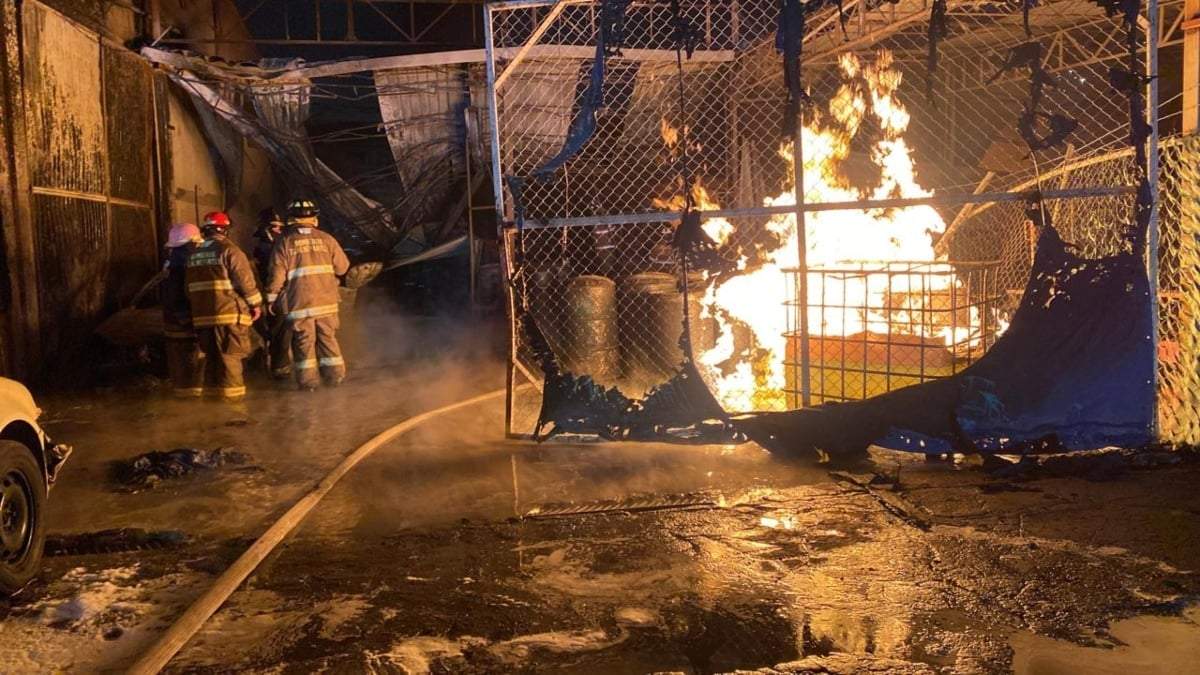 El incendio en la fábrica de solventes