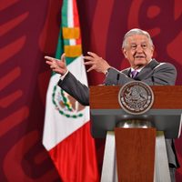Líder del STPRM estará en celebración de la expropiación petrolera aunque no guste a algunos: AMLO