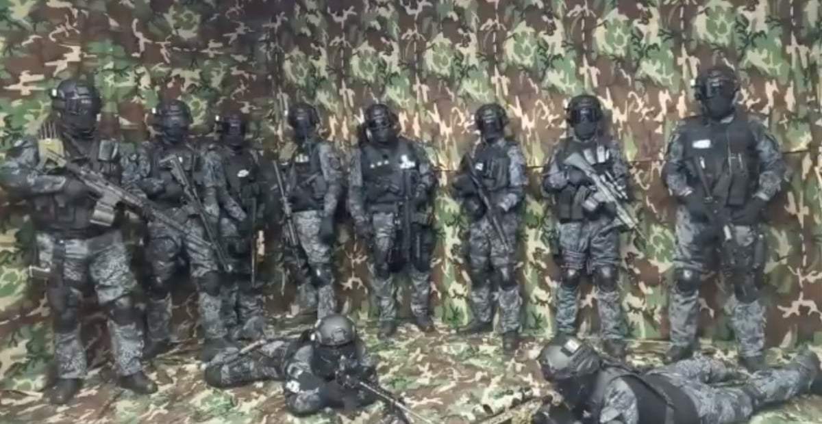 Los presuntos sicarios del Cártel Jalisco Nueva Generación (CJNG) en uno de los videos publicados