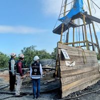 AMLO da por muertos a mineros: familiares "ya han aceptado" indemnización