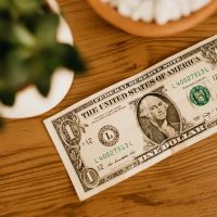 5 cosas y rituales que atraen el dinero y la buena suerte en tu hogar