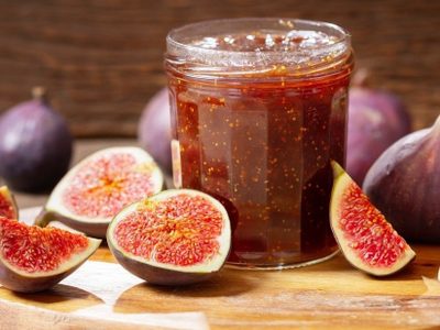 Higos en almíbar y dulce de higos: dos recetas caseras para aprovechar la fruta de temporada