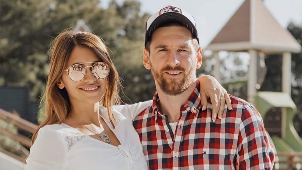 Antonella Roccuzzo y Lionel Messi. Fuente: (Instagram)